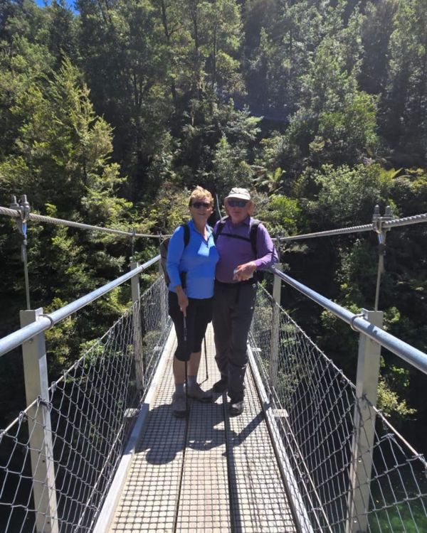 Falls River Swing Bridge on the Abel Tasman Track